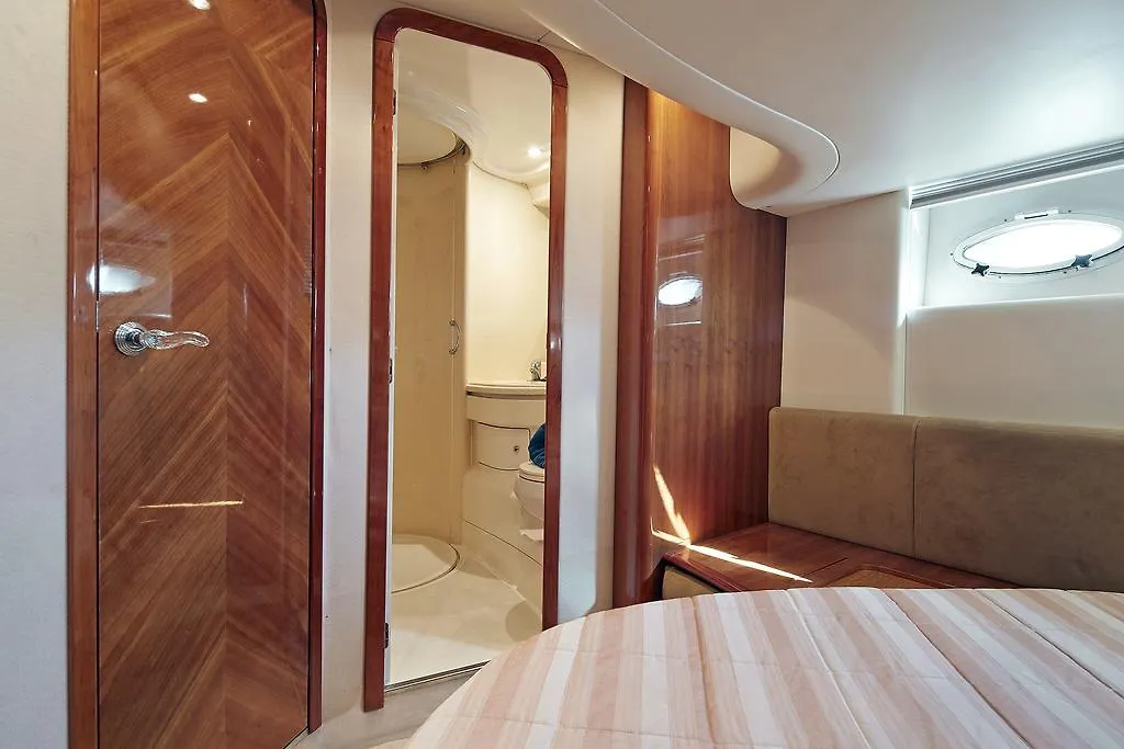 Bateau-hôtel Hôtel La Gavina Boat à Barcelone