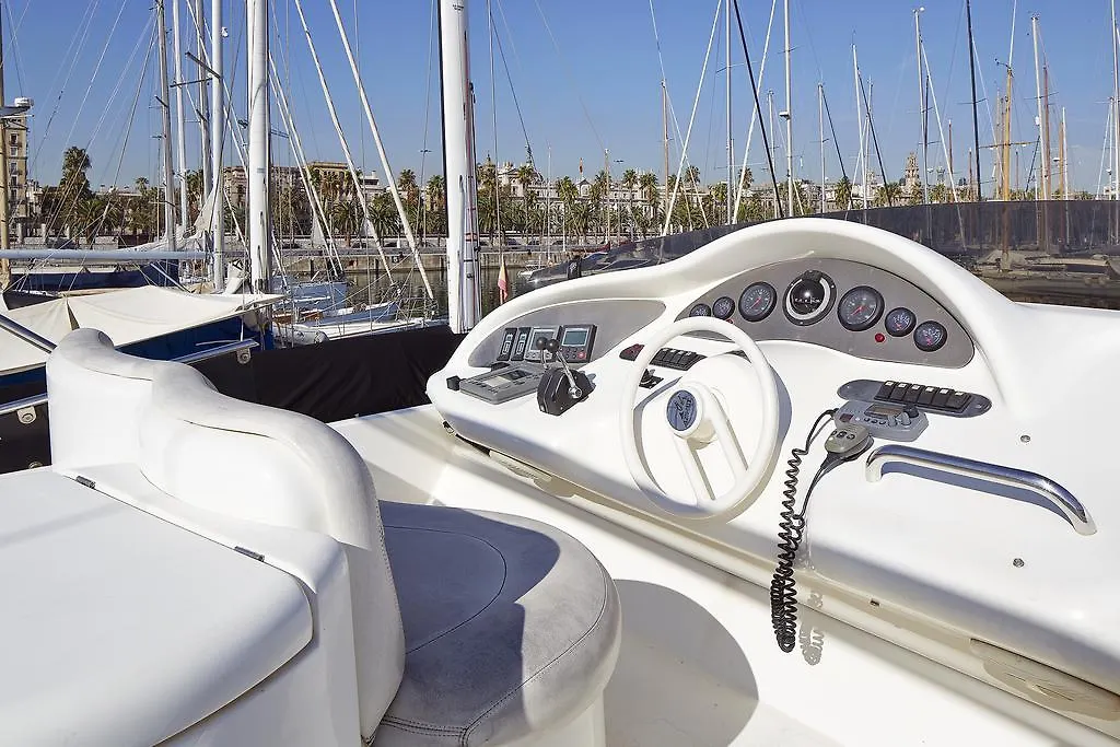 Hôtel La Gavina Boat à Barcelone Bateau-hôtel