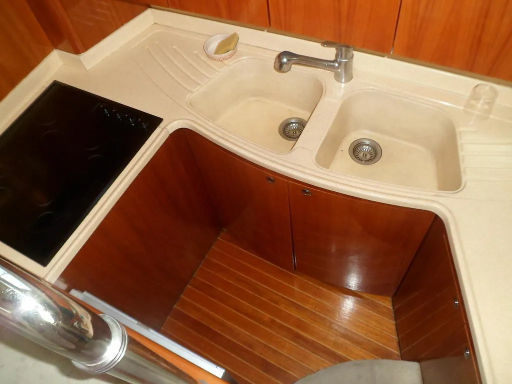 Hôtel La Gavina Boat à Barcelone Bateau-hôtel